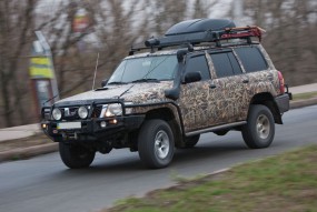 Nissan Patrol Y61